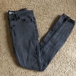 Metal Mulisha Jeans Size 7